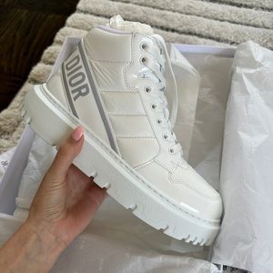 Christian Dior Sneakers